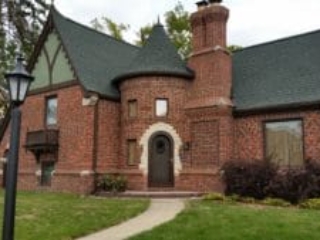 Marshaltown Arched Storm Door